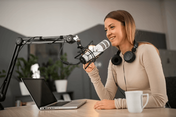 Discover the best personal growth Podcasts: Enhance Your Personal Growth with These 10 Inspiring Shows
