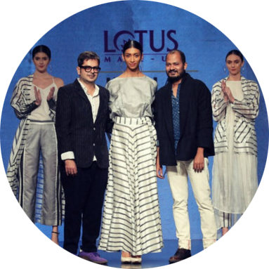 Amrich: Crafting Poetry with Heritage Handlooms